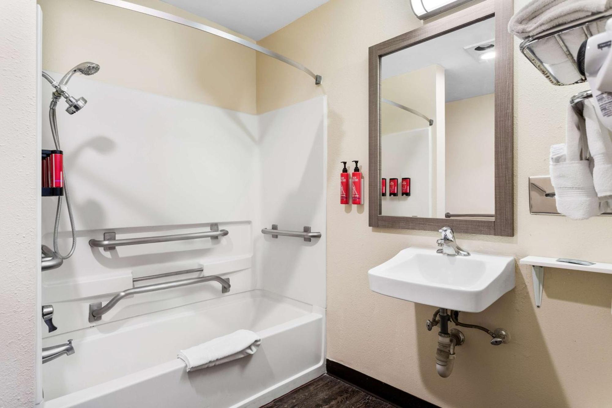 Surestay Hotel By Best Western Albuquerque Midtown Exteriör bild