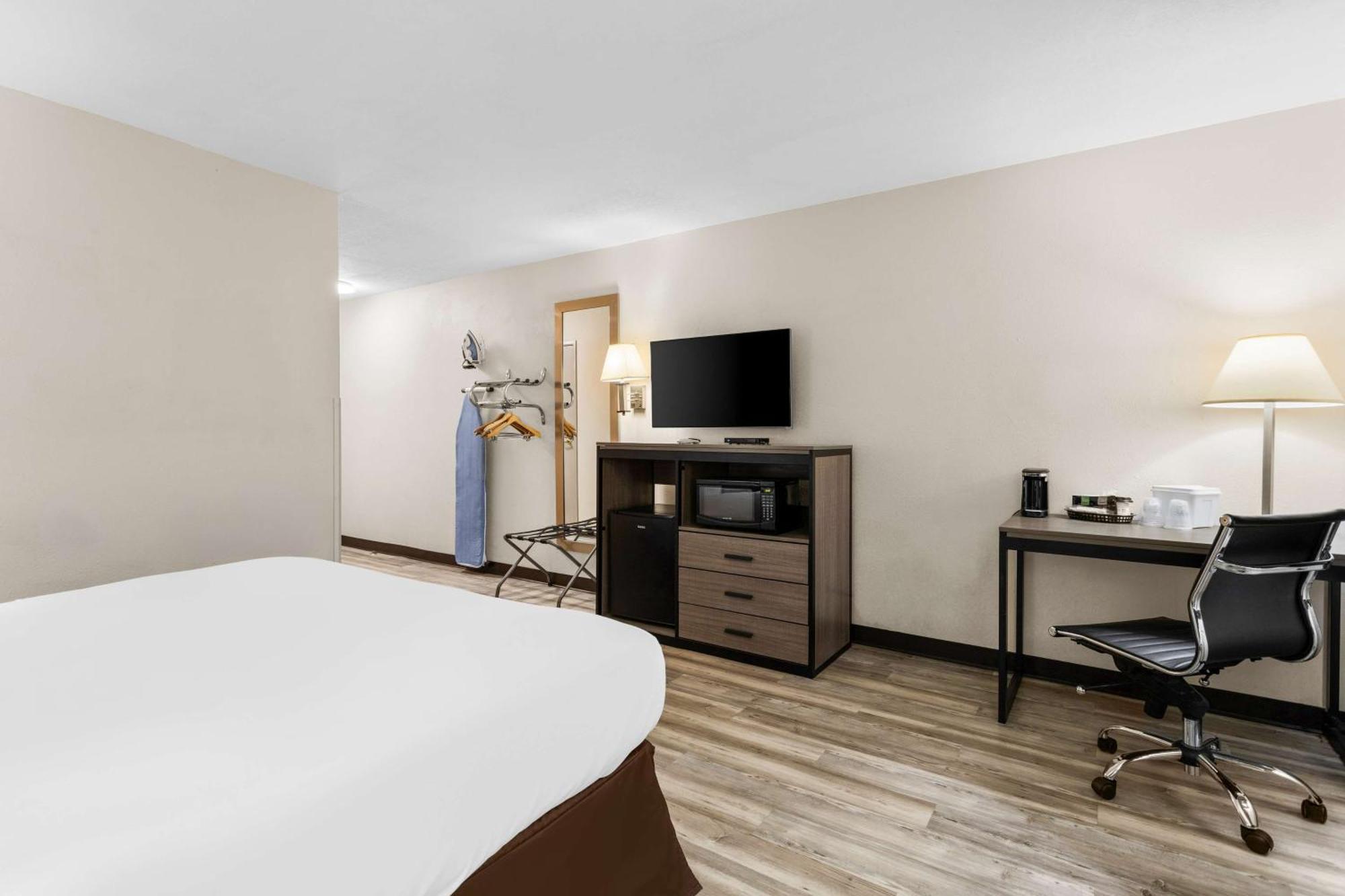 Surestay Hotel By Best Western Albuquerque Midtown Exteriör bild