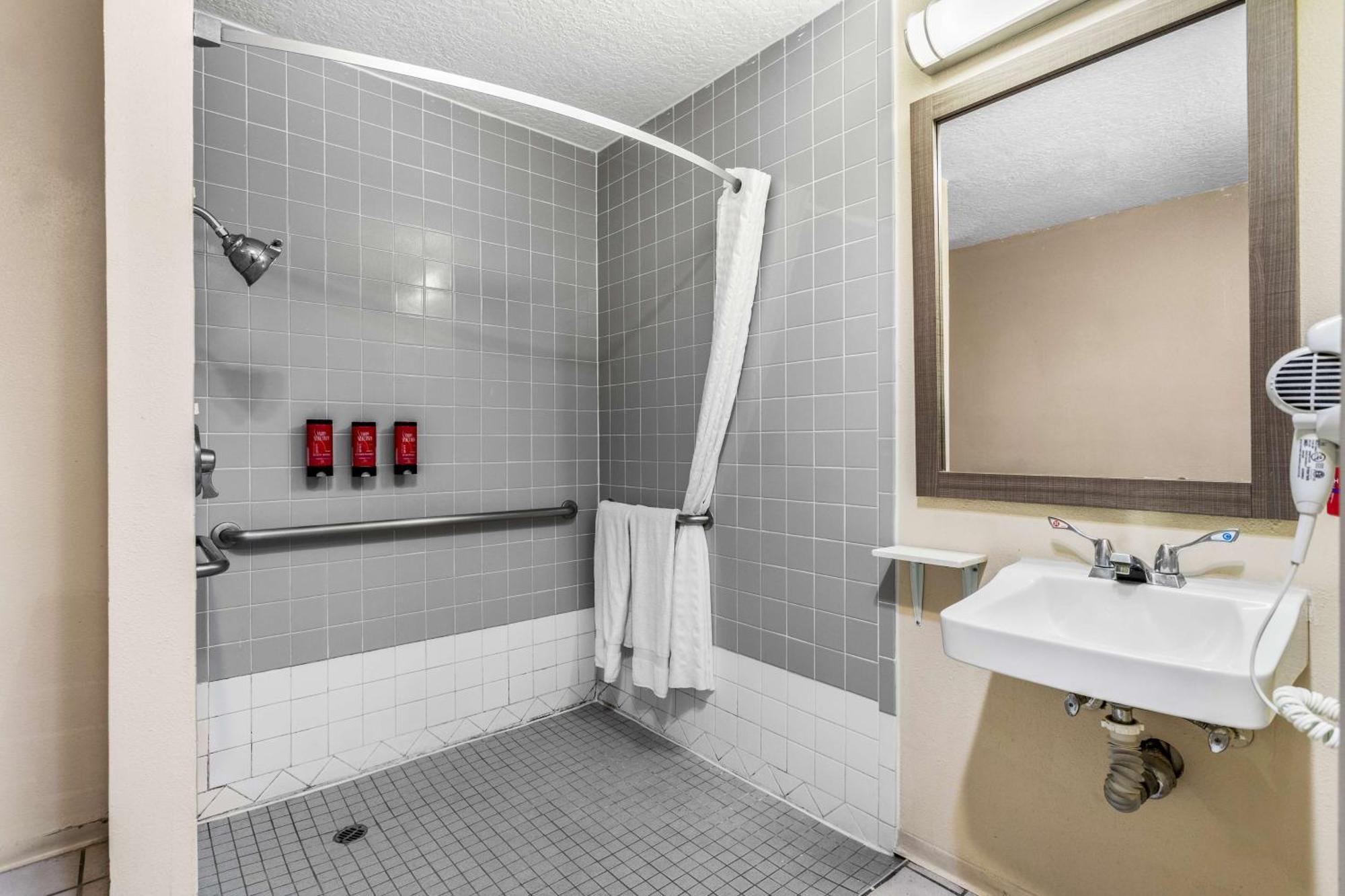 Surestay Hotel By Best Western Albuquerque Midtown Exteriör bild
